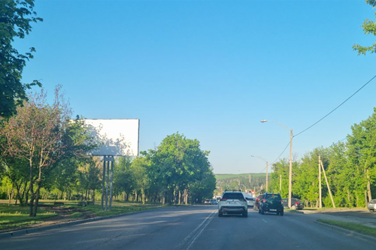 Ул. Вадул луй Водэ/ул. Спатару