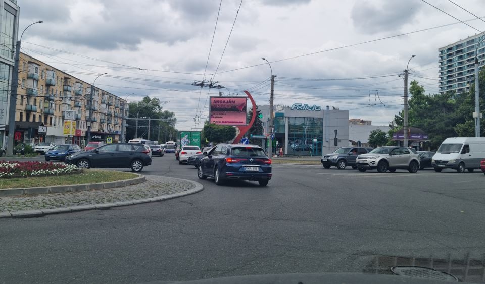 ул.Киев/ул.Богдан Воевод